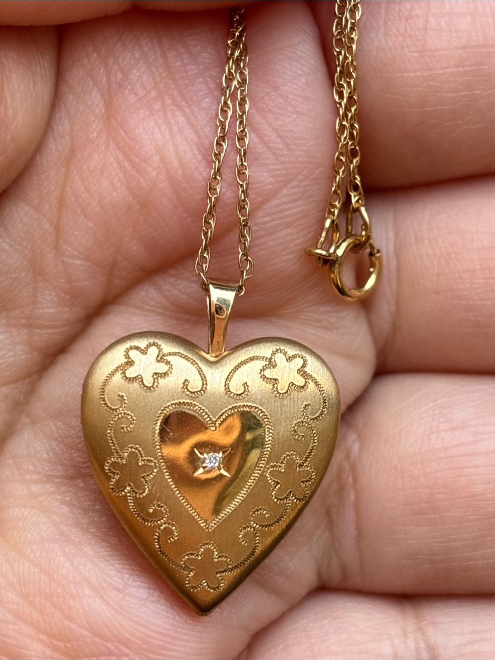 Vintage 14K Gold Filled Heart Locket Necklace Genuine Diamond Accent 18”
